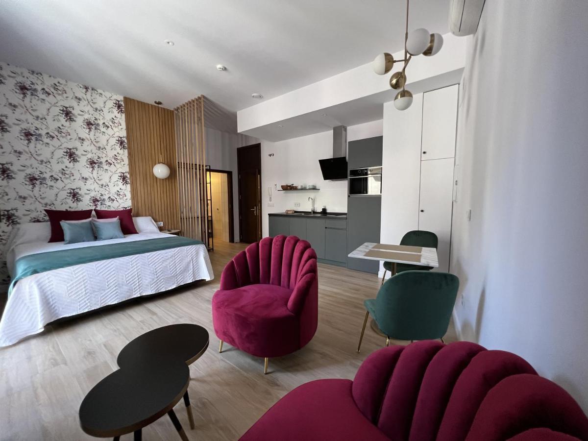 Apartamentos Turisticos Sinag Córdoba Eksteriør billede